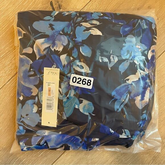 Eliza J Halter Floral Maxi Dress - Picture 4 of 4